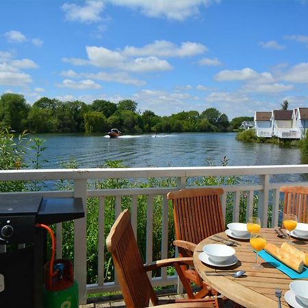 Mallard Lodge Cirencester Ngoại thất bức ảnh